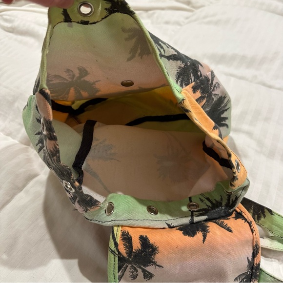 Victoria’s Secret Pink Y2K Tropical Palm Tree small Backpack - Picture 5 of 8